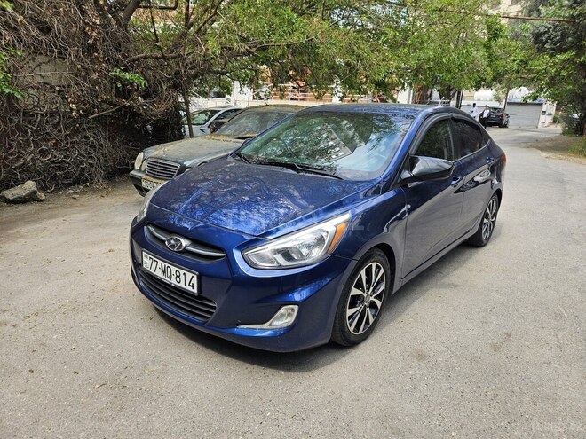 Hyundai Accent-4