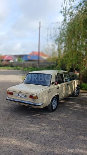 LADA (VAZ) 21011-3