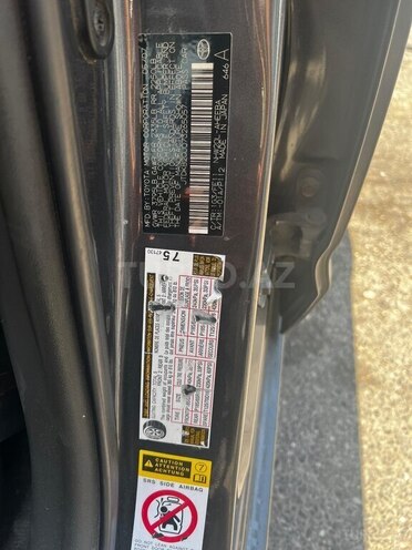 Toyota Prius-10