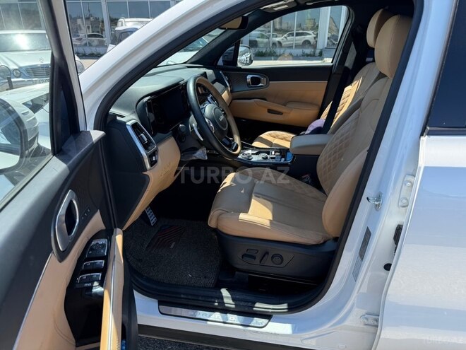 Kia Sorento-13