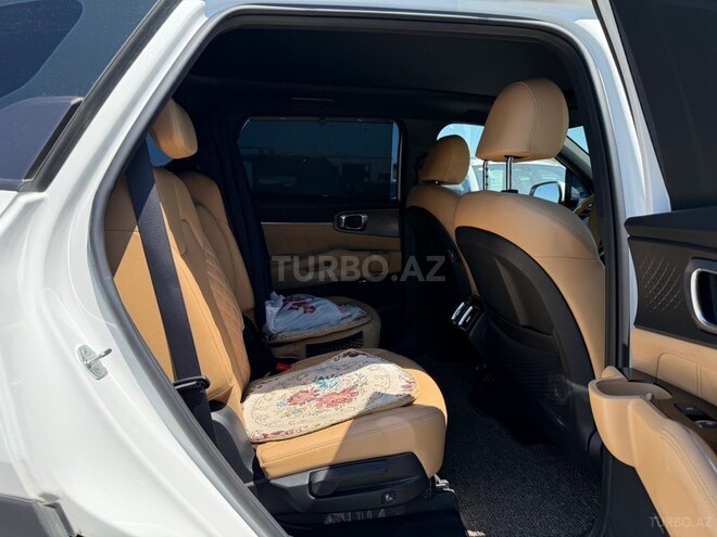 Kia Sorento-19