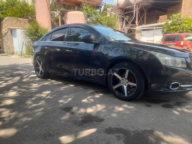 Chevrolet Cruze-2