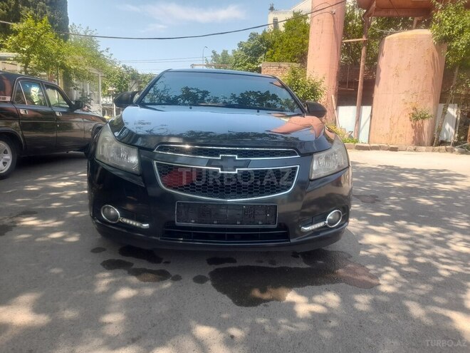 Chevrolet Cruze-1