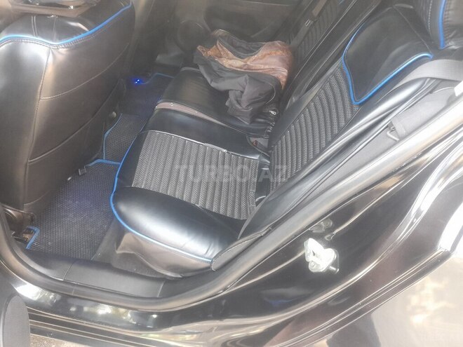 Chevrolet Cruze-6