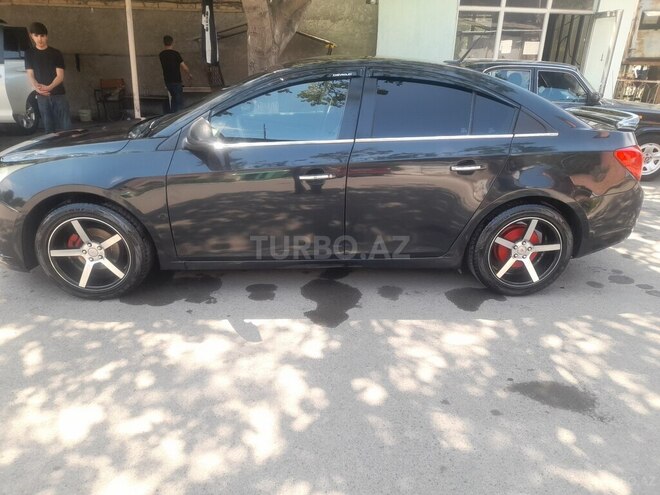 Chevrolet Cruze-9