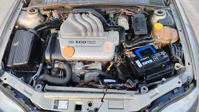 Opel Vectra-2