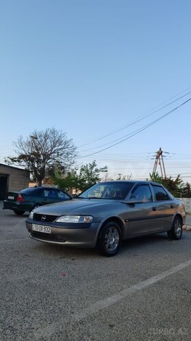 Opel Vectra-3