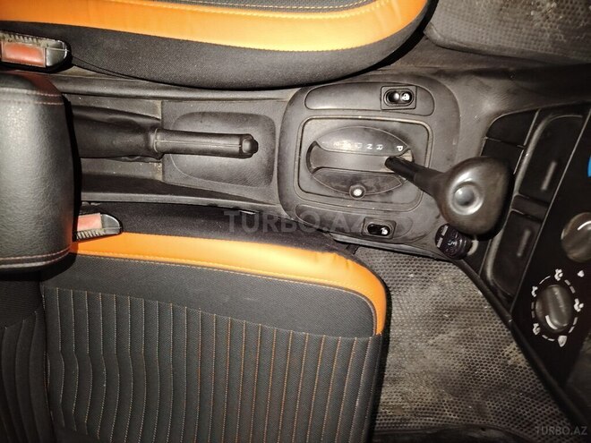 Opel Vectra-7