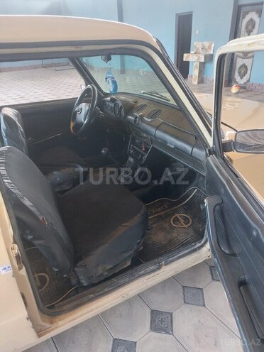 LADA (VAZ) 21011-15