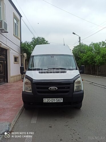Ford Transit-2