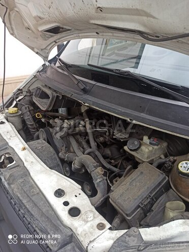 Ford Transit-8