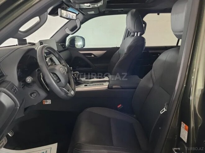 Lexus LX 600-7