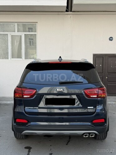 Kia Sorento-6