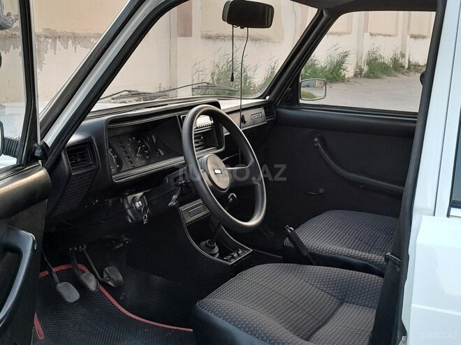LADA (VAZ) 2107-13