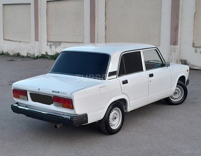 LADA (VAZ) 2107-4