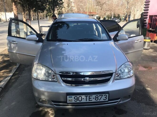 Chevrolet Lacetti-5
