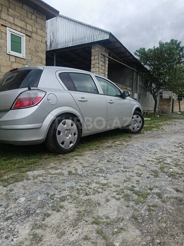 Opel Astra-7