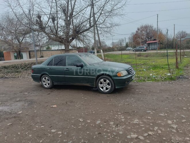 Mercedes C 180-3