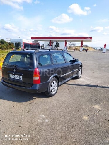 Opel Astra-10