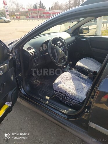 Opel Astra-14