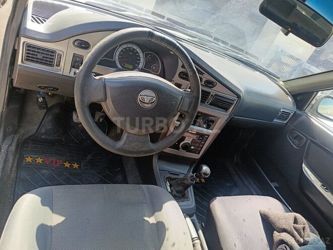 Daewoo Nexia-7