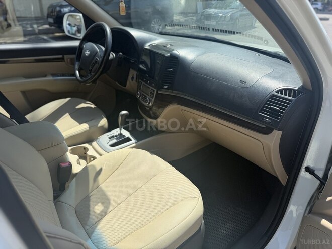 Hyundai Santa Fe-7