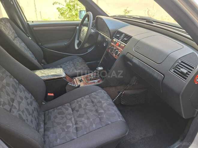 Mercedes C 200-9