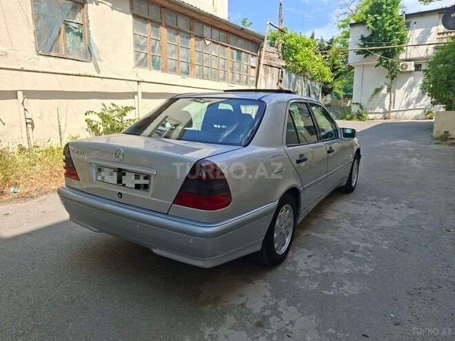 Mercedes C 200-5