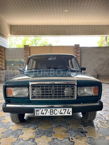 LADA (VAZ) 2107-1