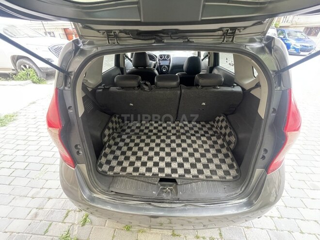 Nissan Note-5