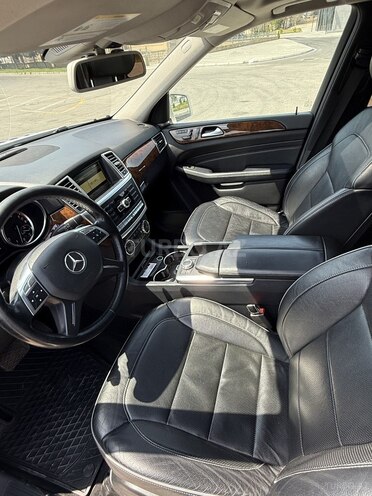 Mercedes ML 350 4MATIC 2012, 195,000 km - 3.5 l - Bakı
