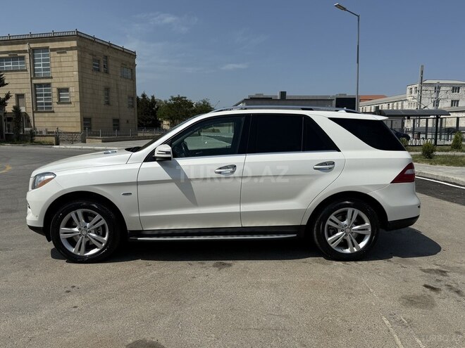 Mercedes ML 350 4MATIC 2012, 195,000 km - 3.5 l - Bakı