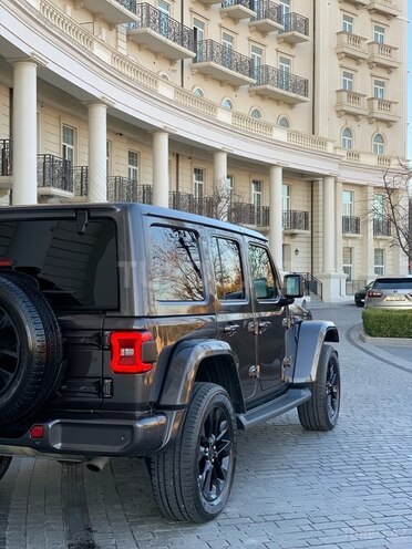 Jeep Wrangler-5