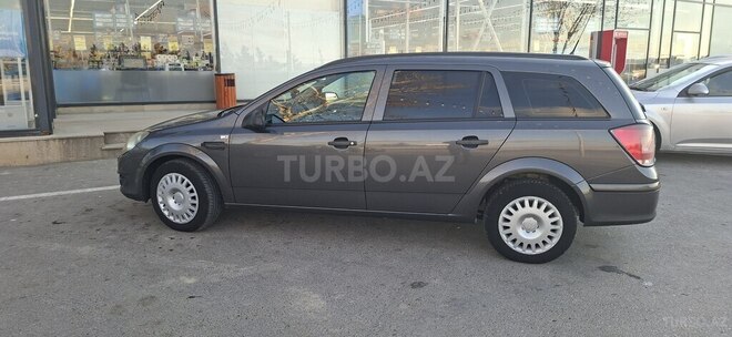 Opel Astra-2