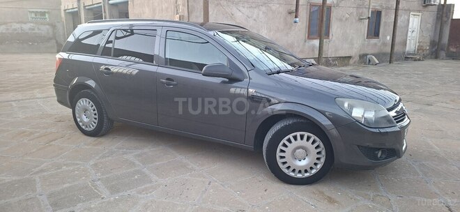 Opel Astra-7