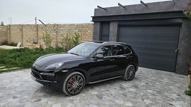 Porsche Cayenne-15