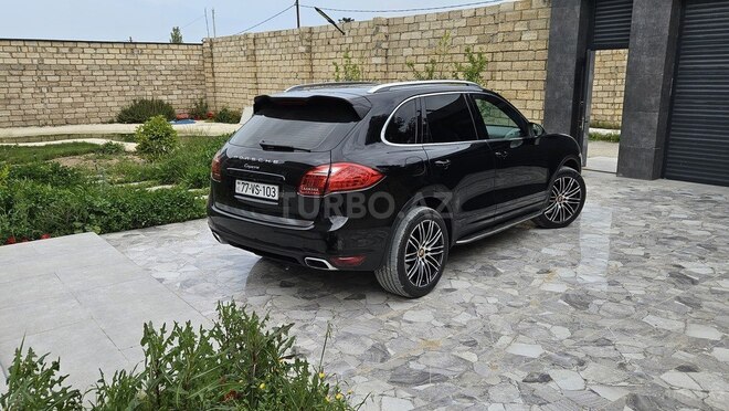 Porsche Cayenne-7