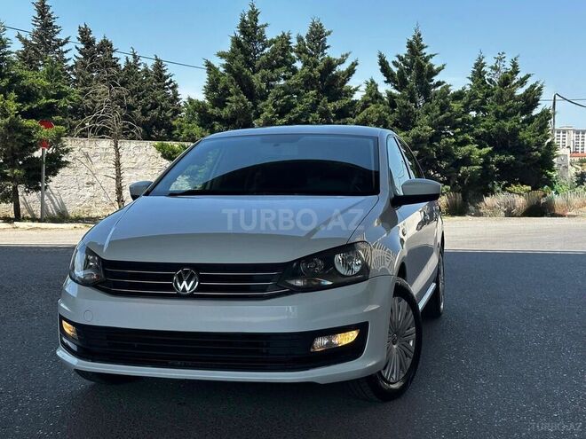 Volkswagen Polo 2018, 124,000 km - 1.6 l - Bakı