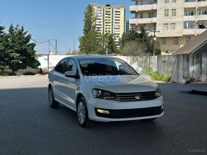 Volkswagen Polo 2018, 124,000 km - 1.6 l - Bakı