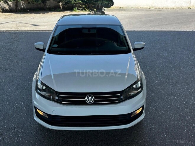 Volkswagen Polo 2018, 124,000 km - 1.6 l - Bakı