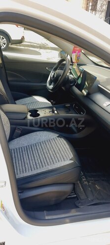 BYD Seal 05-12