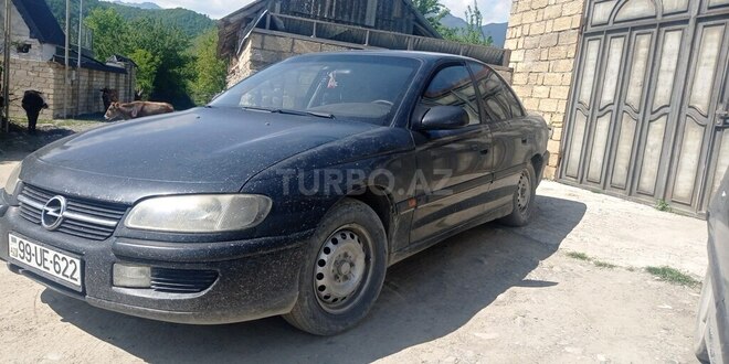 Opel Omega-2