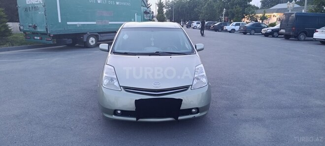 Toyota Prius-1