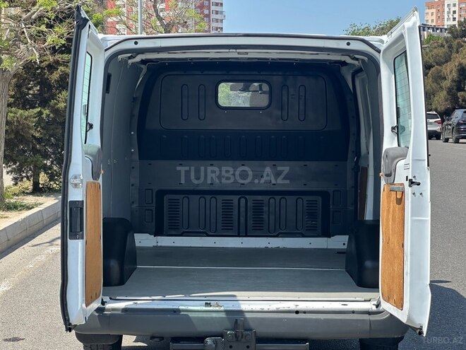 Ford Transit-9