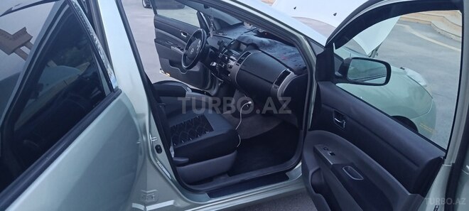 Toyota Prius-5