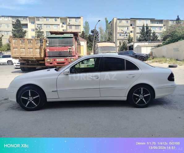 Mercedes E 220-3