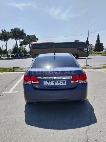 Chevrolet Cruze-3