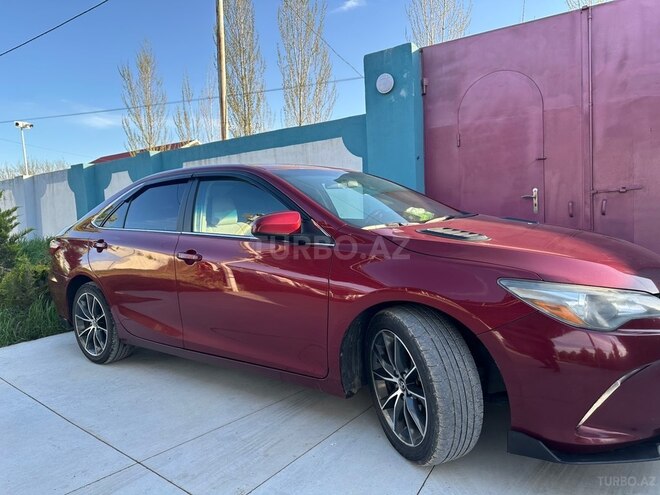 Toyota Camry-7
