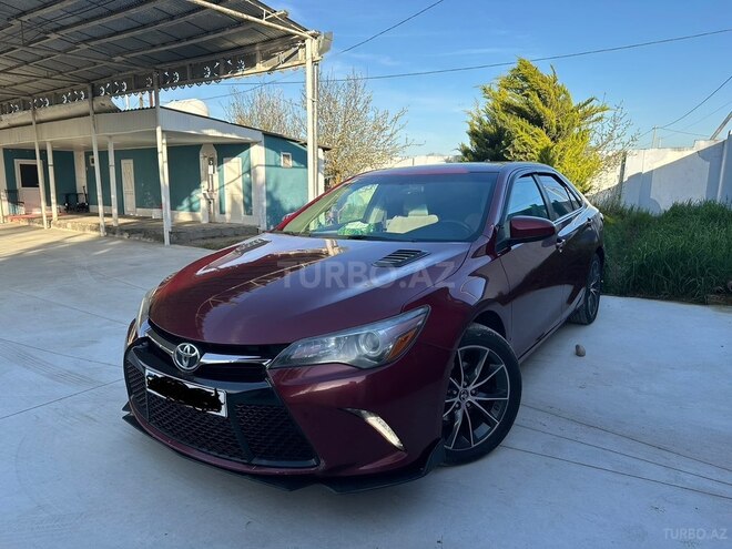 Toyota Camry-6