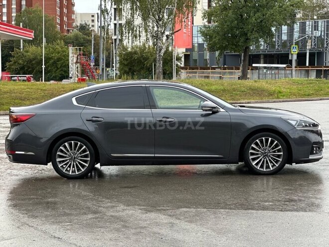 Kia K7-4